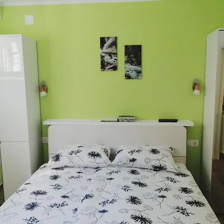 Apartmaji Iris Kobarid Exterior photo