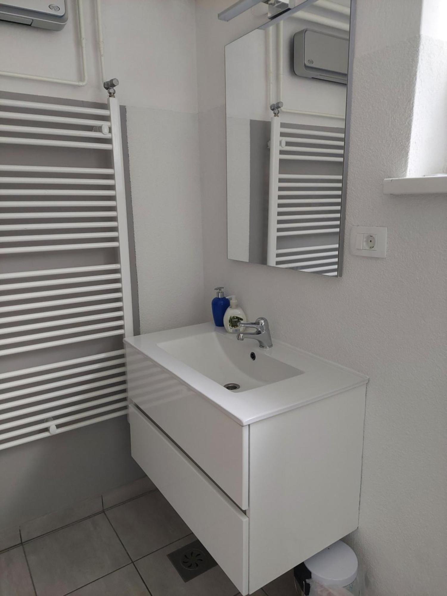 Apartmaji Iris *